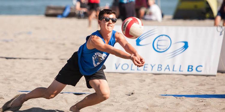 Queen's calls on Wong-Hen