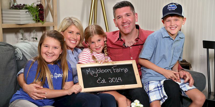 Cranberries family affair for Mays