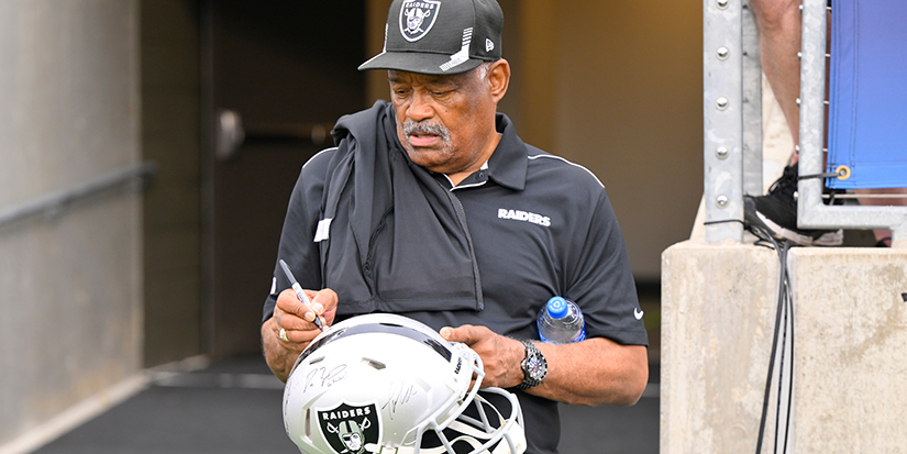 Raiders legend George Atkinson, known for his fierce hits, dies at 78