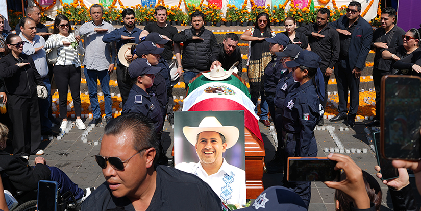 Sheinbaum rules out changes in security strategy after the assassination of mayor in western Mexico