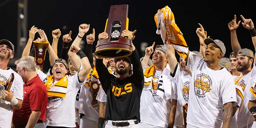 Giants hiring Tennessee's Vitello as manager, gambling on a college coach with no pro experience