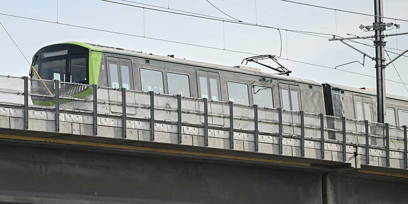 Montreal light-rail network set to open 14 new stations on Nov. 17