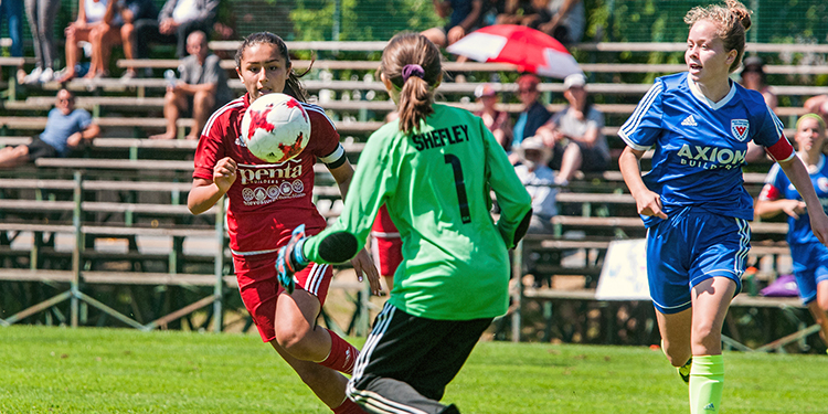 Strikers mine bronze