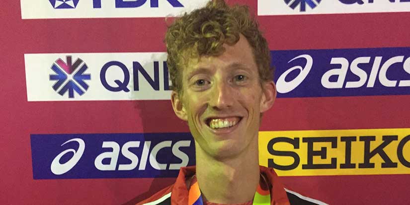 Dunfee breaks own Canadian record