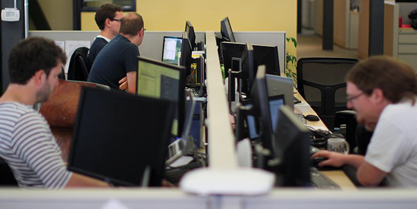 November labour force survey shows BC employment gains