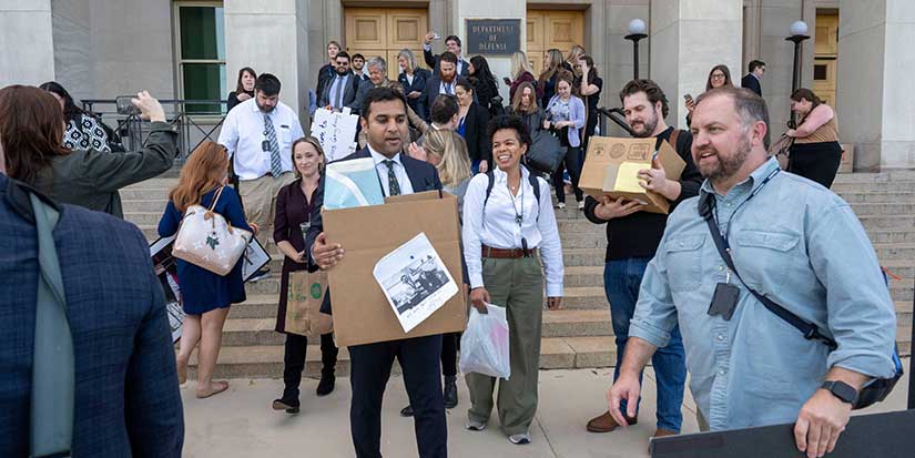 After others departed, Pentagon announces 'new' press corps filled with conservative news outlets