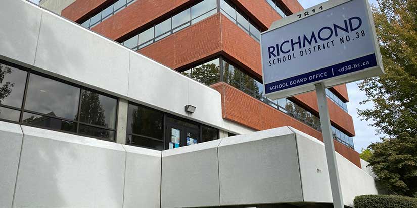 School board to offer new one-year online learning option